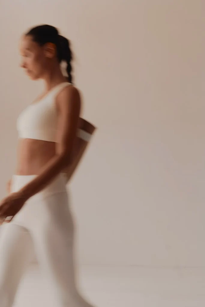 ahlunea women’s activewear – softly strong